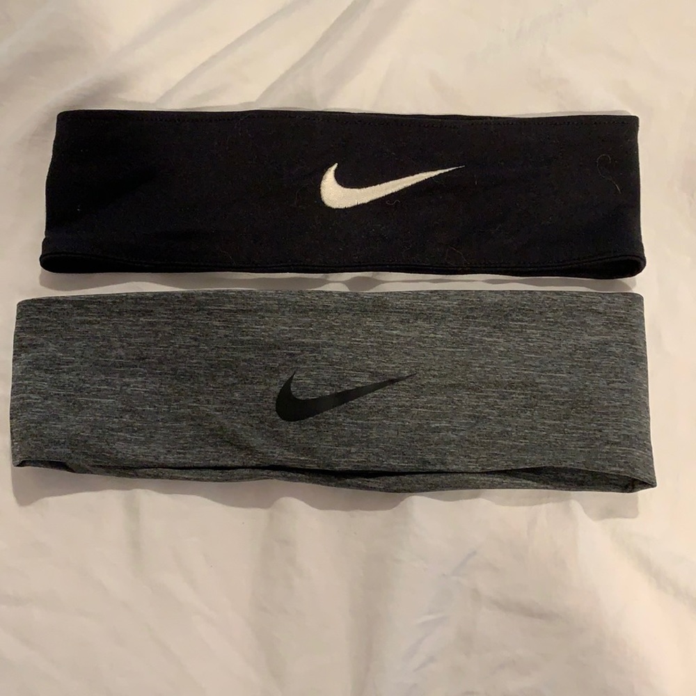 2 Nike headbands